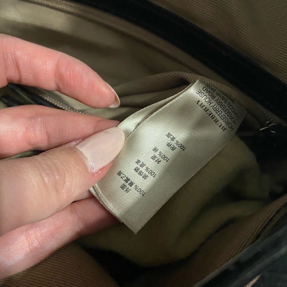 Burberry PVC and Patent Leather Brooke Hobo bag - Picture 3 of 4